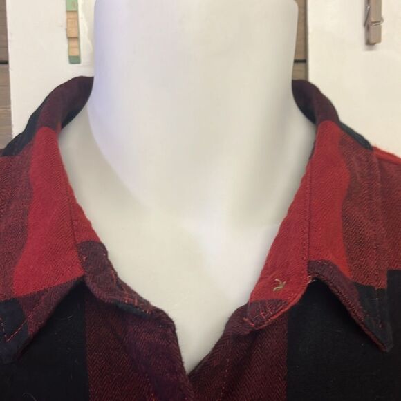 Carhartt Red Black Checkered Rugged Flex Loose Fit Button Down Flannel Shirt- 2X - Picture 8 of 16